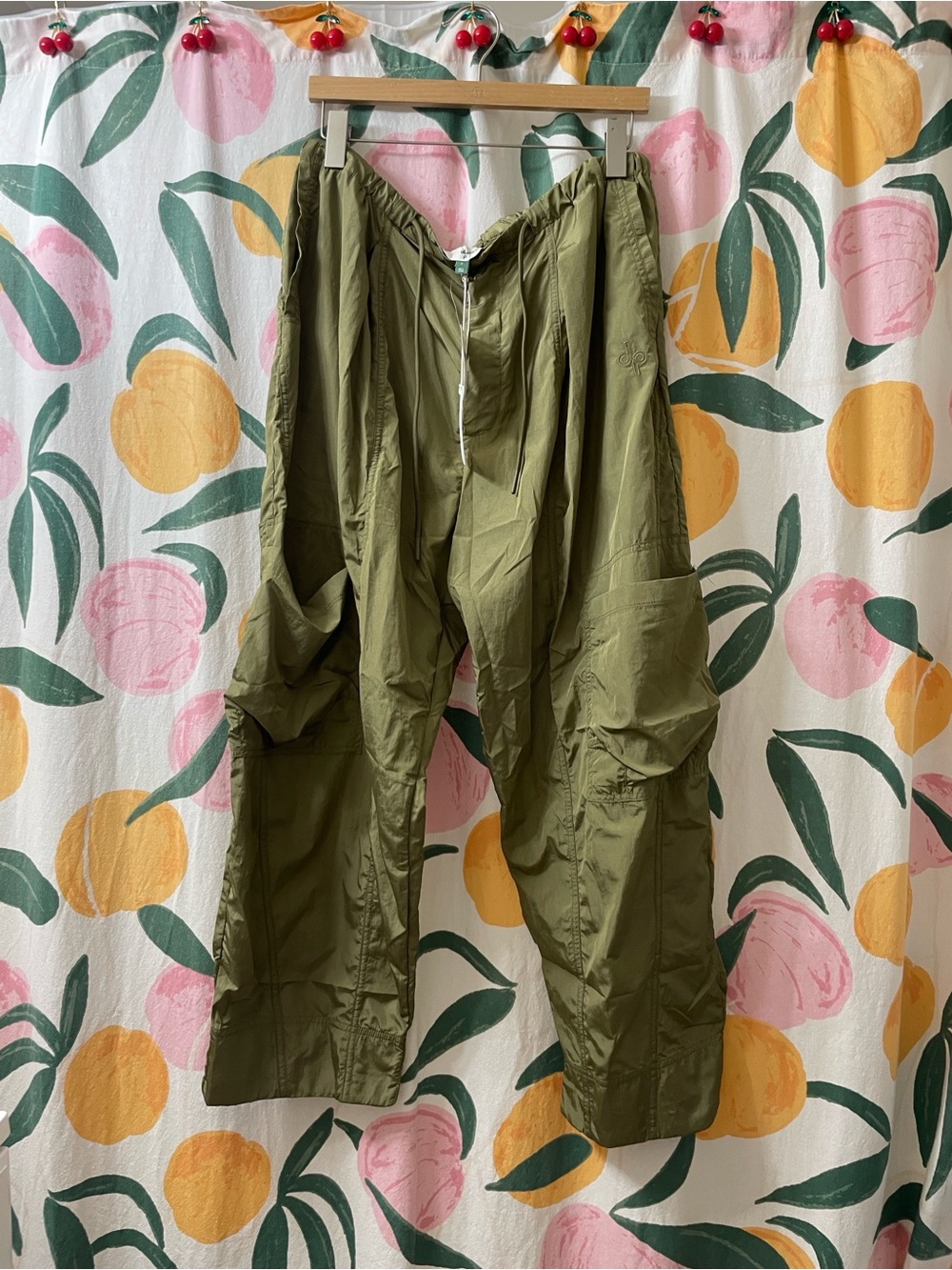 NWT Anthropologie Daily Practice  Olive Green Cargo Pants with Utility Pockets